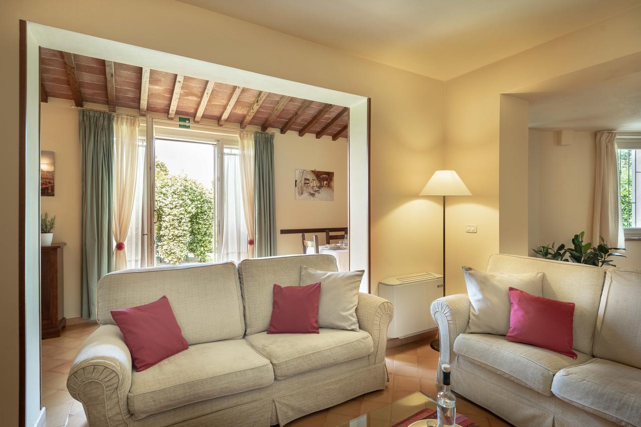 Villa Il Borghetto เซียนา ภายนอก รูปภาพ